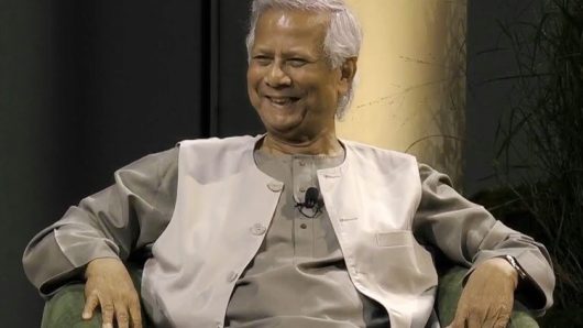 নিউইয়র্ক সফর শেষে স্বদেশের ফিরছেন প্রধান উপদেষ্টা