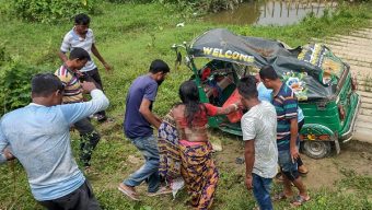 শ্রীমঙ্গলে পিকআপ-সিএনজির মধ্যে সংঘর্ষ, আহত ৫