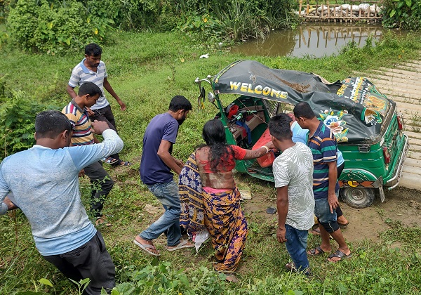 শ্রীমঙ্গলে পিকআপ-সিএনজির মধ্যে সংঘর্ষ, আহত ৫