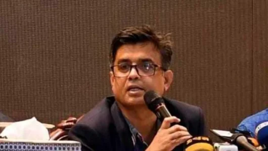 আগামীকাল প্রধান উপদেষ্টার কাছে প্রতিবেদন জমা দেবে চার সংস্কার কমিশন