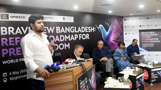 ‘সংবাদমাধ্যম যত বেশি প্রশ্ন করবে রাষ্ট্রের দায়িত্বশীলরা তত সচেতন হবে’
