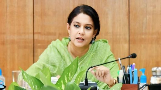 জলবায়ু ঝুঁকি মোকাবিলায় স্থানীয়দের মতামতকে গুরুত্ব দিতে হবে: পরিবেশ উপদেষ্টা